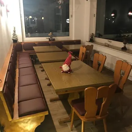 Ferienhaus Gast - Gästehaus Astenblick Auch Für Grosse Gruppen Geeignet *