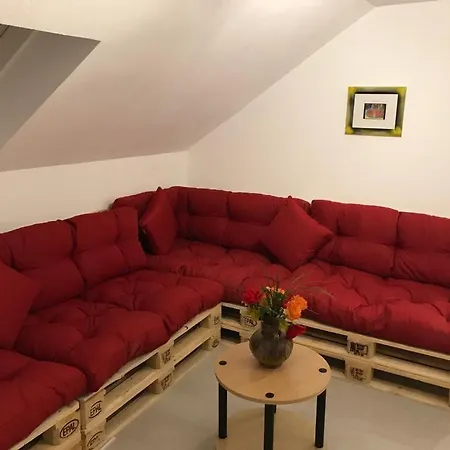 Gast - Gästehaus Astenblick Auch Für Grosse Gruppen Geeignet *